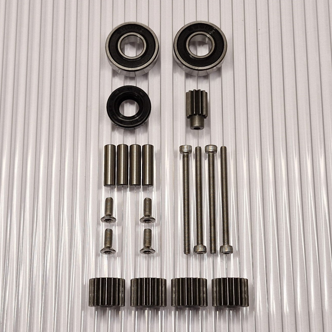 Reparationssæt til Husqvarna Automower 320 420 430X 440 450X 520 550 hjul moto og 4X planetgear