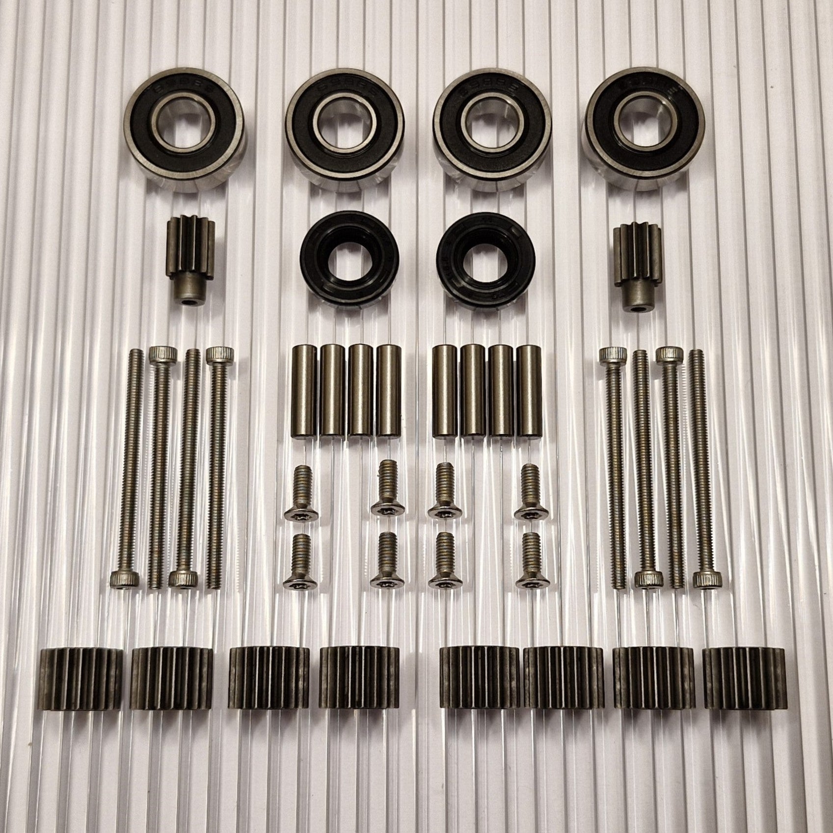 Reparationssæt til Husqvarna Automower 320 420 430X 440 450X 520 550 hjulmotor med 8X planetgear og pakninger